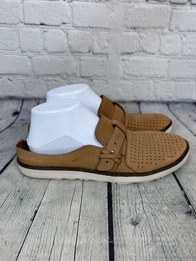 Merrell Sandals Mens 9 Around Town Mule Brown Leather Slip On Closed J03704